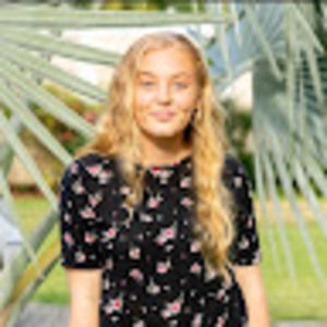 Meet your Posher, Marissa